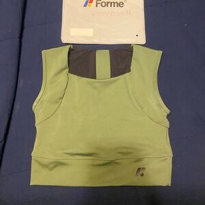 Forme sports bra posture correction in a bra